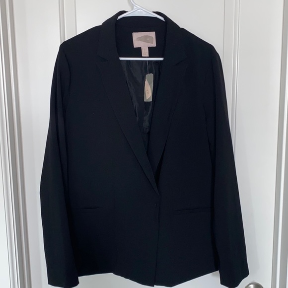 Forever 21 Black Blazer Jacket with Pockets. Button Closure. - Picture 1 of 4